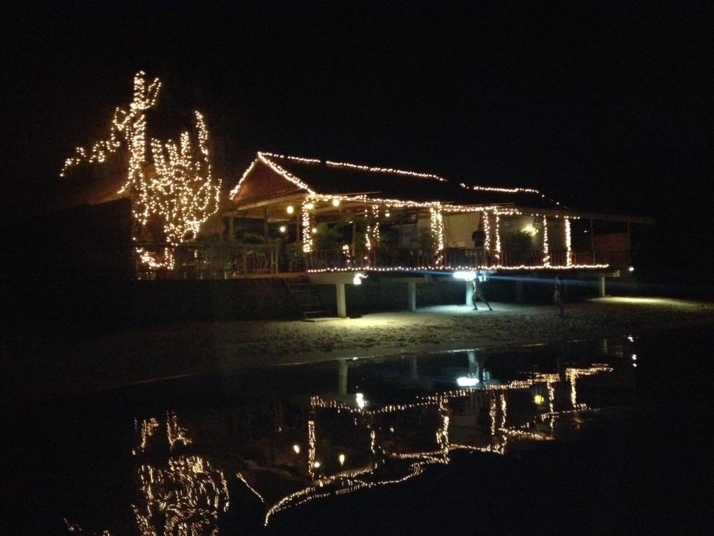 The River Lodge Кампот Екстериор снимка